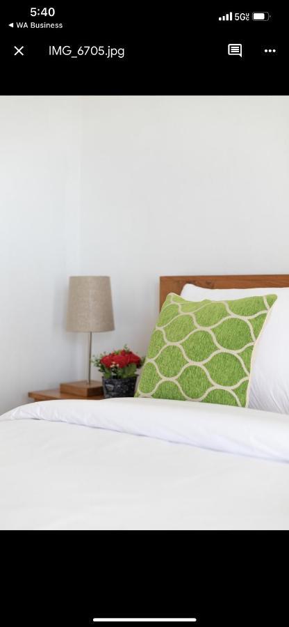 Cempaka Mas Guest House Canggu ภายนอก รูปภาพ