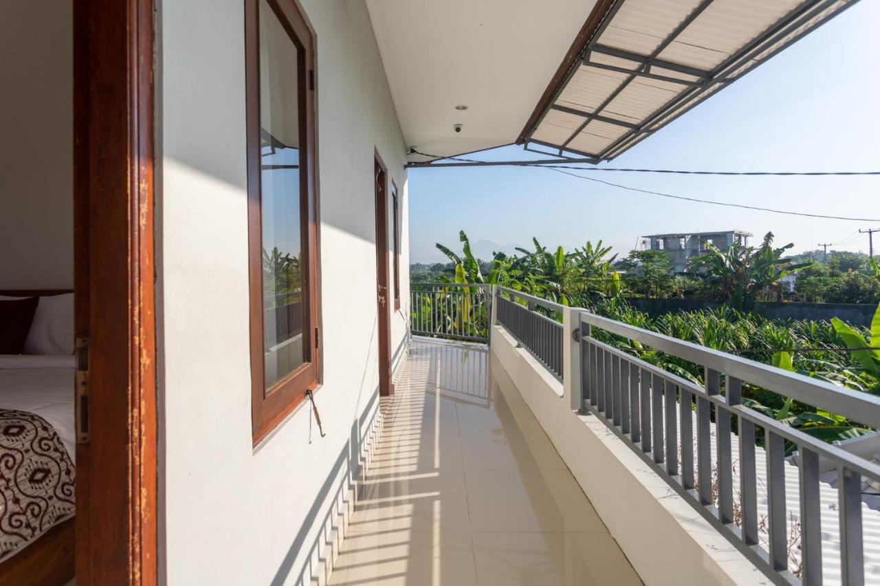 Cempaka Mas Guest House Canggu ภายนอก รูปภาพ