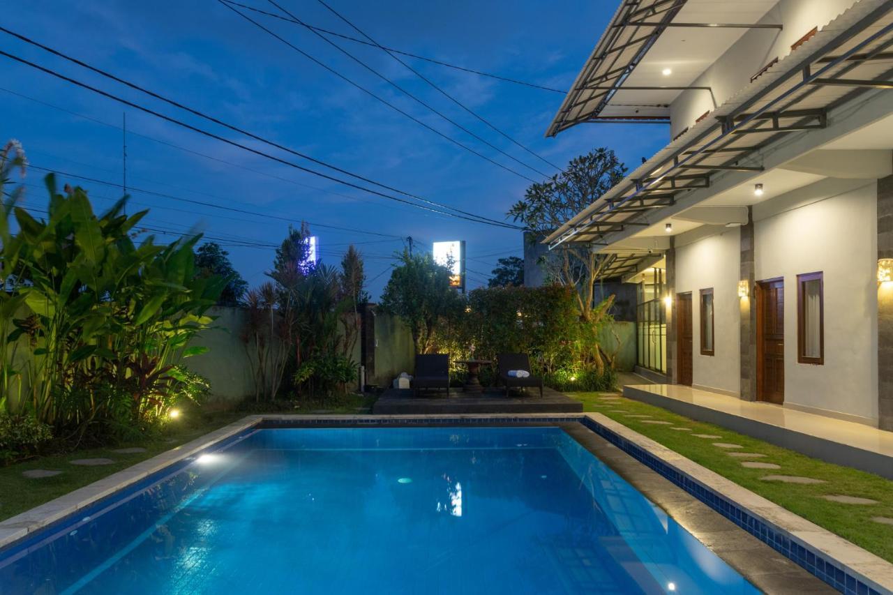 Cempaka Mas Guest House Canggu ภายนอก รูปภาพ