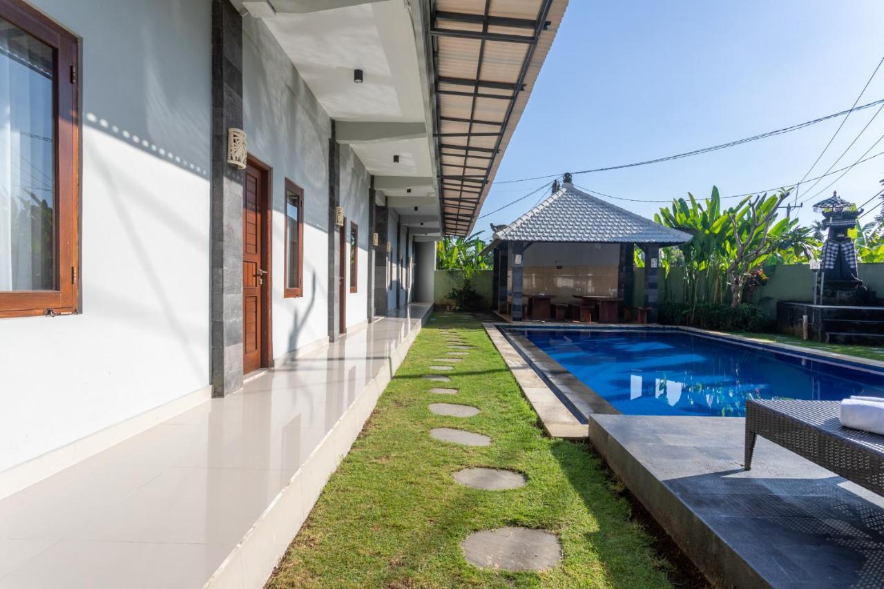 Cempaka Mas Guest House Canggu ภายนอก รูปภาพ