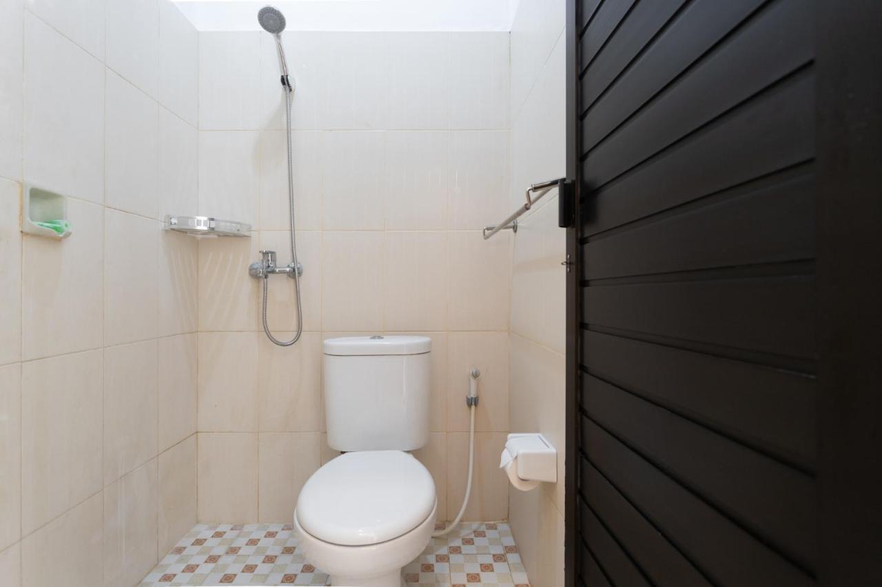Cempaka Mas Guest House Canggu ภายนอก รูปภาพ